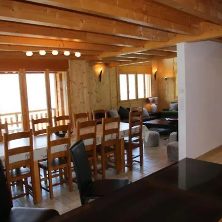 Near Le Bouvere Waterpark Chalet