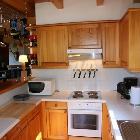 Chalet Near Le Bouvere Waterpark Veysonnaz