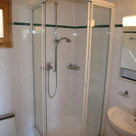 Near Le Bouvere Waterpark ויסונה